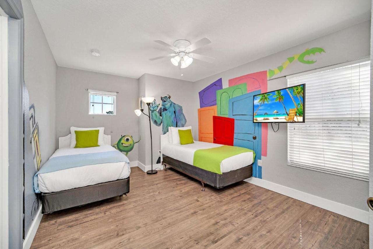 Near Disney! Spacious 5Br Resort Home With Private Pool, Hot Tub And Theater! Orlando Eksteriør billede